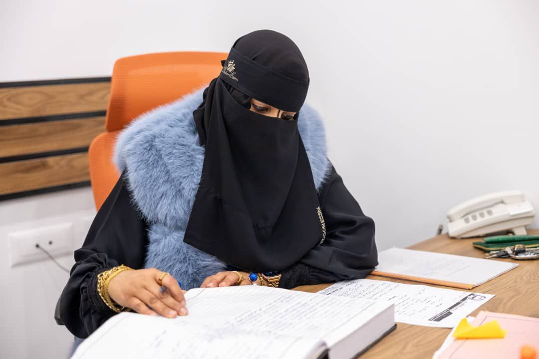 Ms Asmaa Aldeweeby